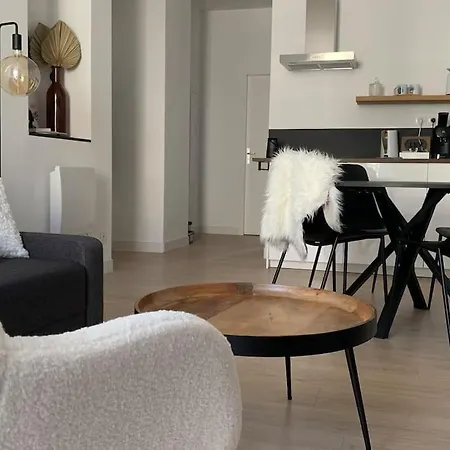 Le Berriat, Proche Gare-cci-gem Apartmán *